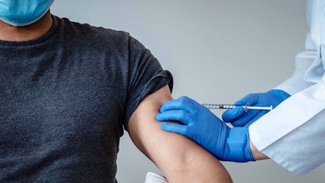 Covid 19 aşıları: Farkları neler, nasıl dağıtılacaklar?