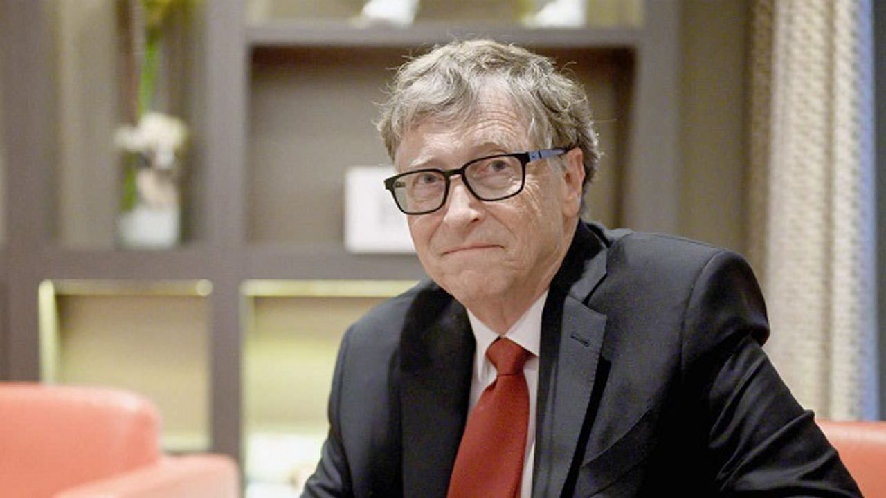Bill Gates'in insanlara çip takmak için koronavirüs salgınını kullandığı iddiası yalanlandı