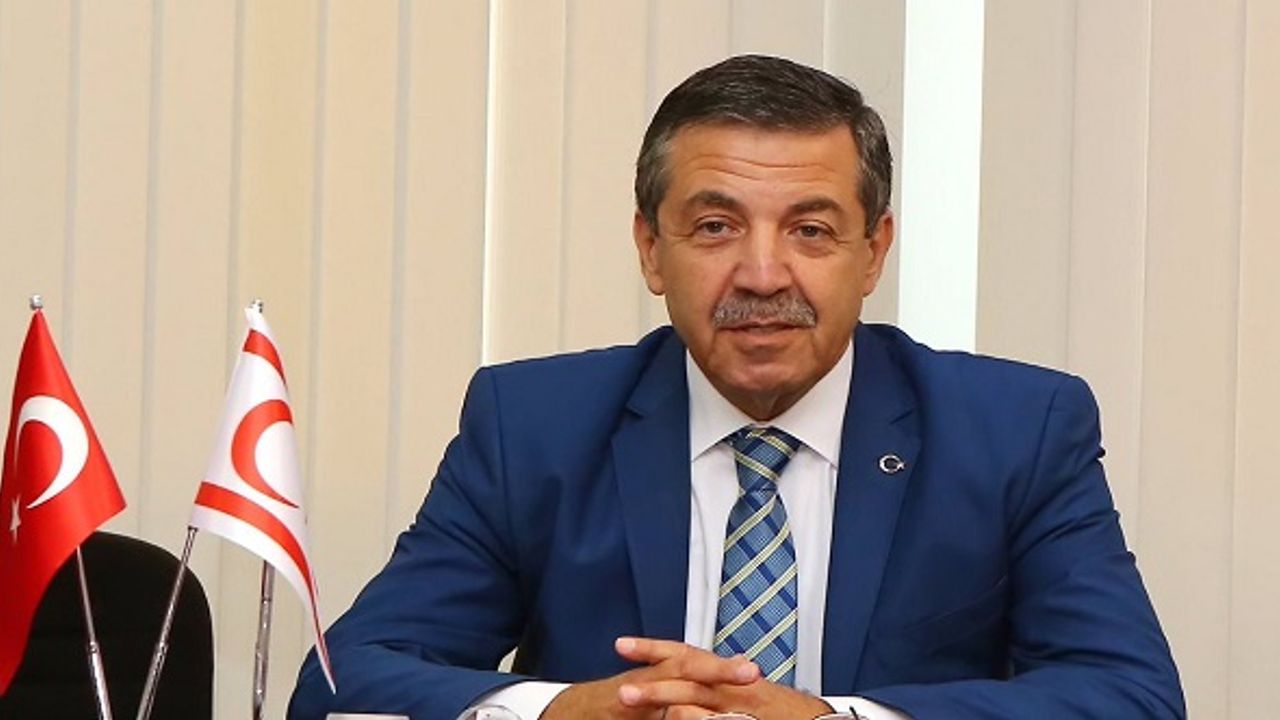 Dışişleri Bakanı Ertuğruloğlu görevi Özersay’dan devraldı