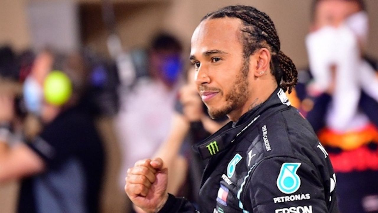 Formula 1 şampiyonu Lewis Hamilton koronavirüse yakalandı