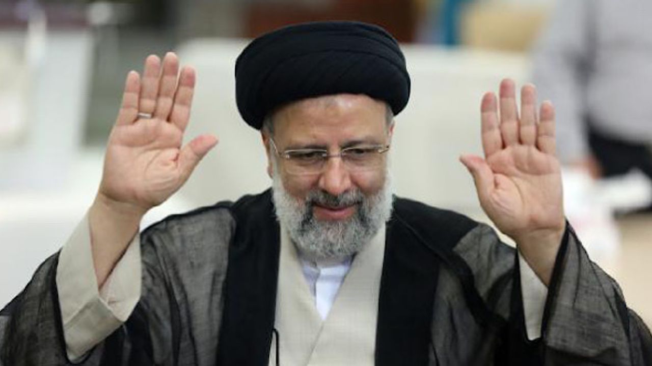 İran'ın 8. Cumhurbaşkanı olma yolundaki eski yargı erki başkanı kimdir?