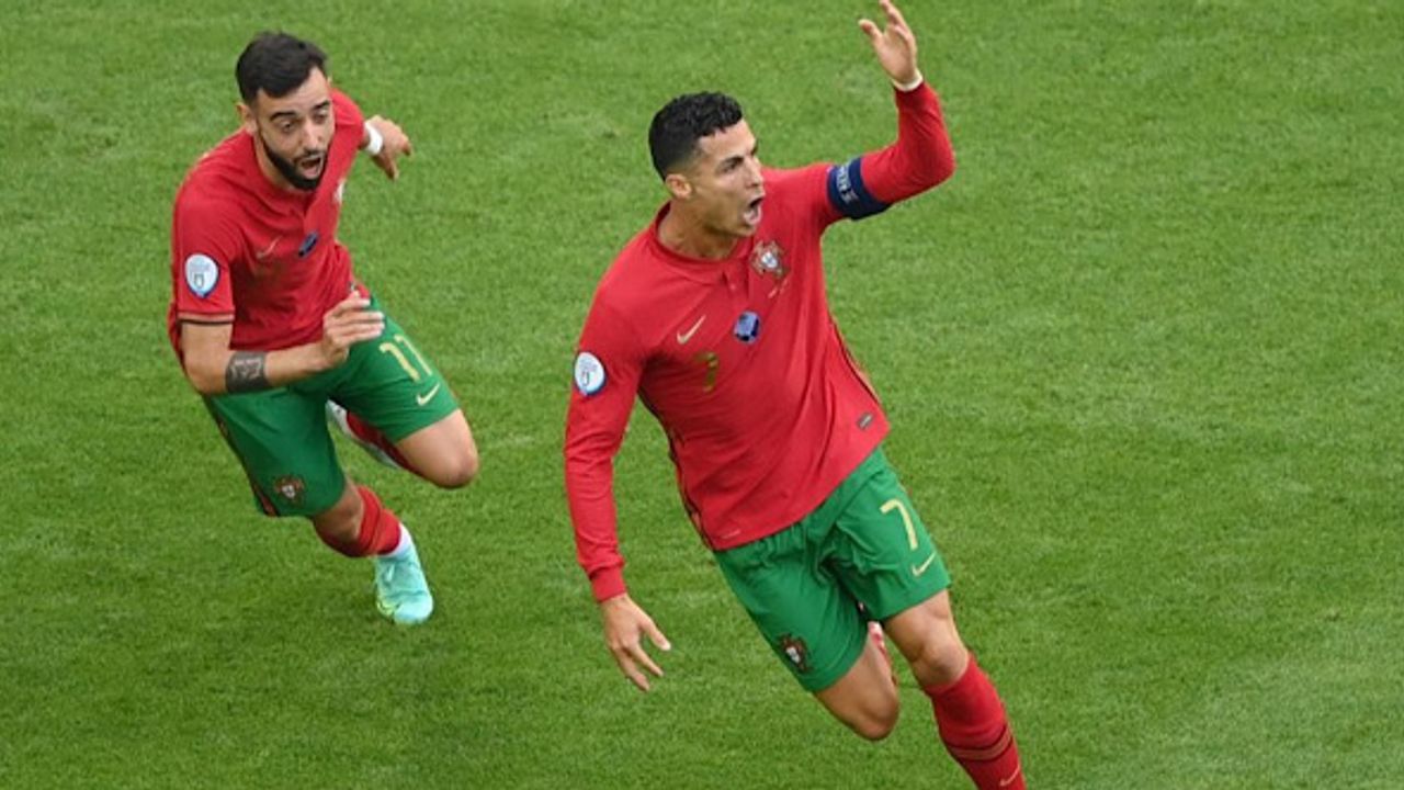 Ronaldo, Fransa'ya attığı gollerle tüm rekorları altüst etti