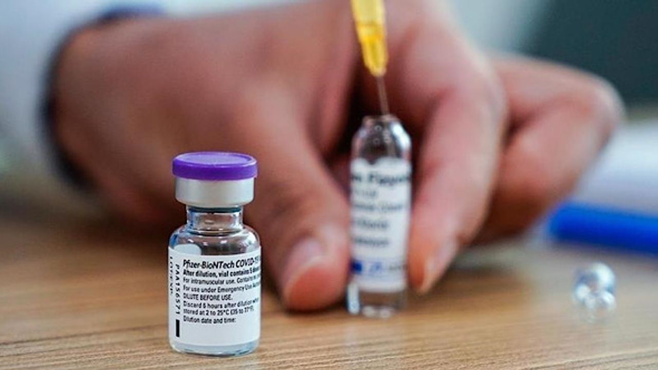 AB'ye satılan BioNTech ve Moderna aşılarına zam yapılması tartışma yarattı