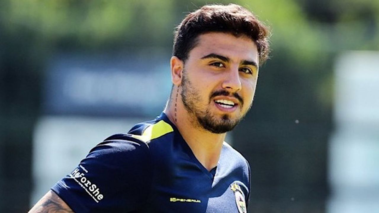 Ozan Tufan, maça çıkmadan Fenerbahçe'ye geri dönüyor