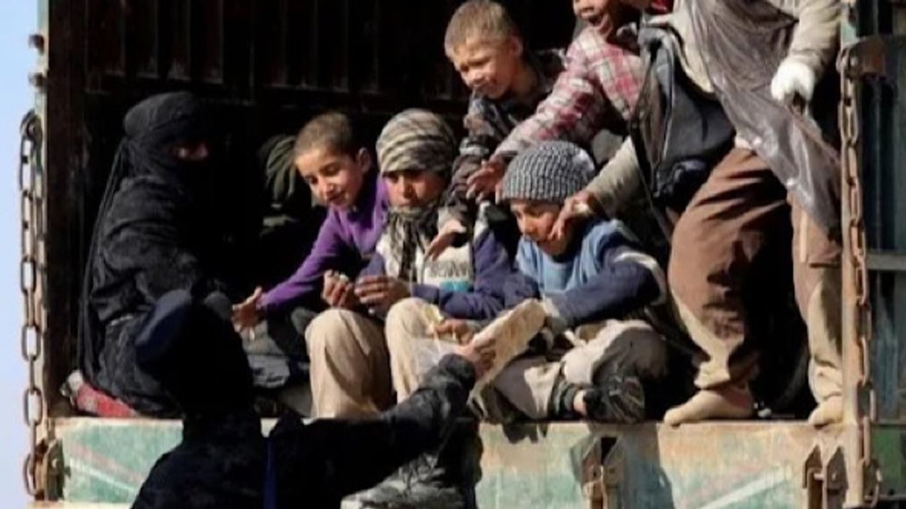 IŞİD'in çocukları: 'Böyle giderse bu felaketin üstesinden gelemeyeceğiz'