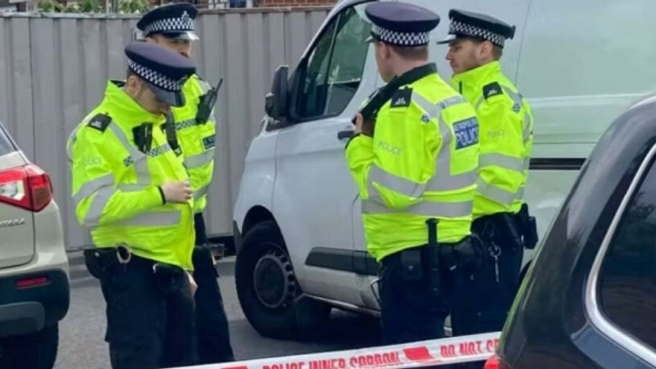 Londra'da korkunç olay: 4 ölü