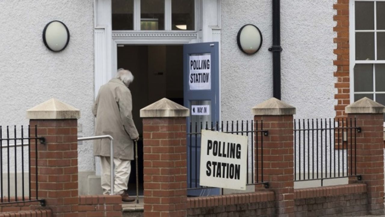 İngiltere'deki yerel seçimlerden ilk sonuçlar