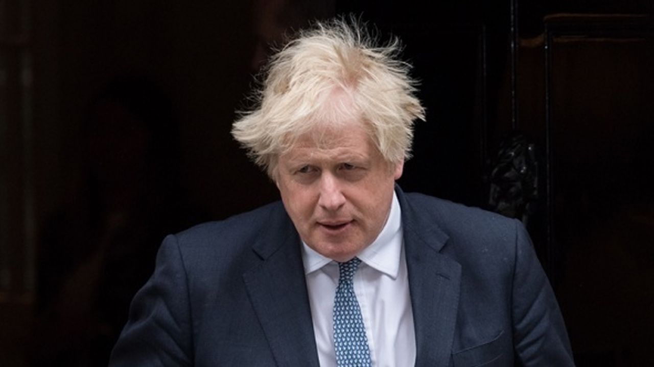 Boris Johnson için kritik oylama