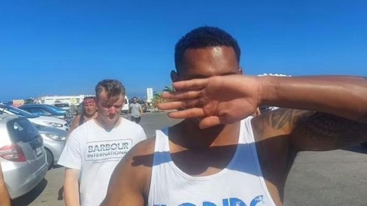 Sarhoş İngiliz askerler adayı birbirine kattı