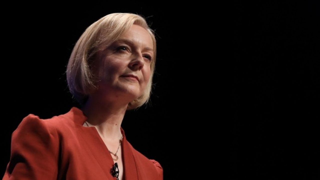 SON DAKİKA: İngiltere Başbakanı Liz Truss istifa etti