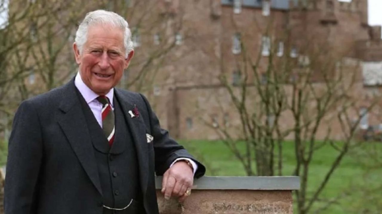 Kralı 3. Charles'ın emlak imparatorluğu