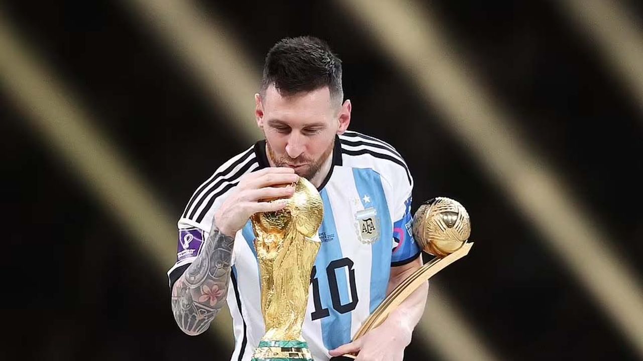 Lionel Messi: Kupa tanrının bana hediyesi