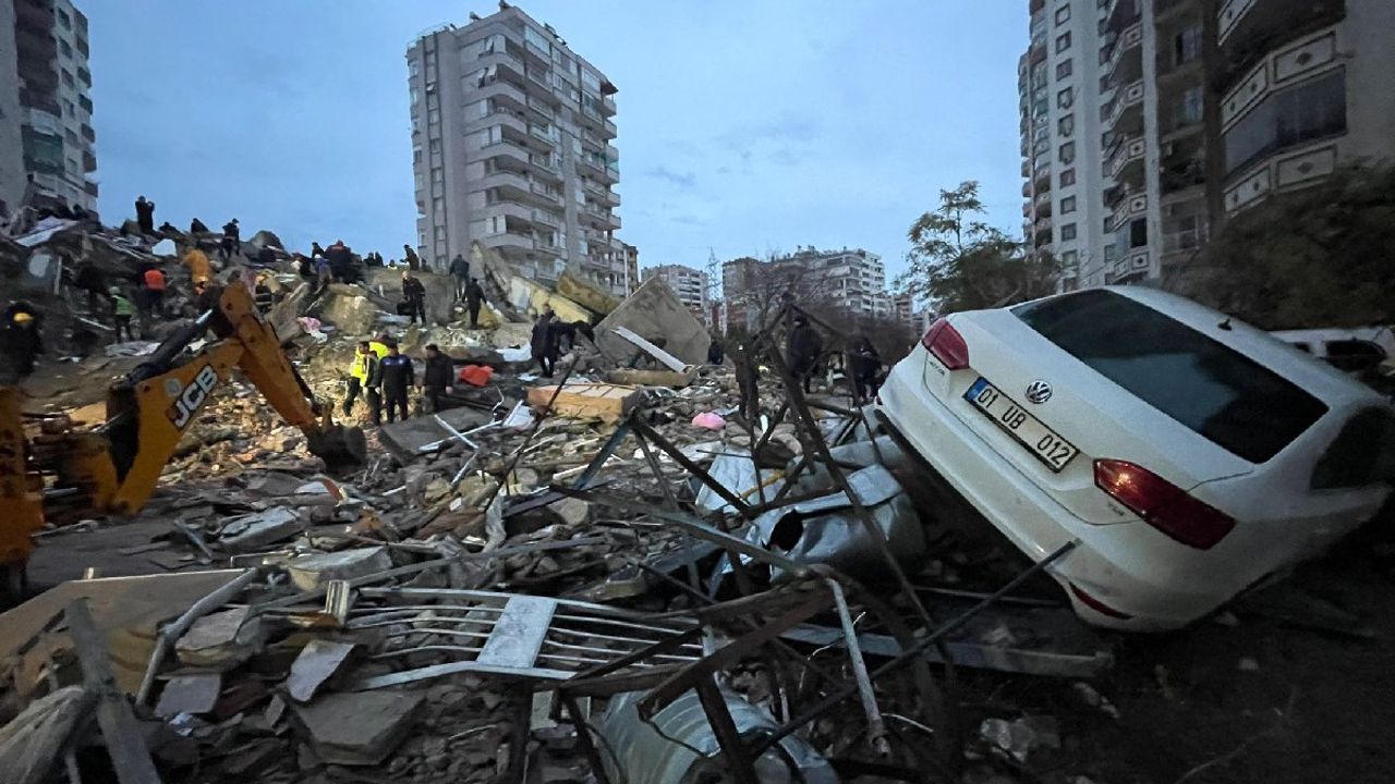 Deprem bölgesinden fotoğraflar