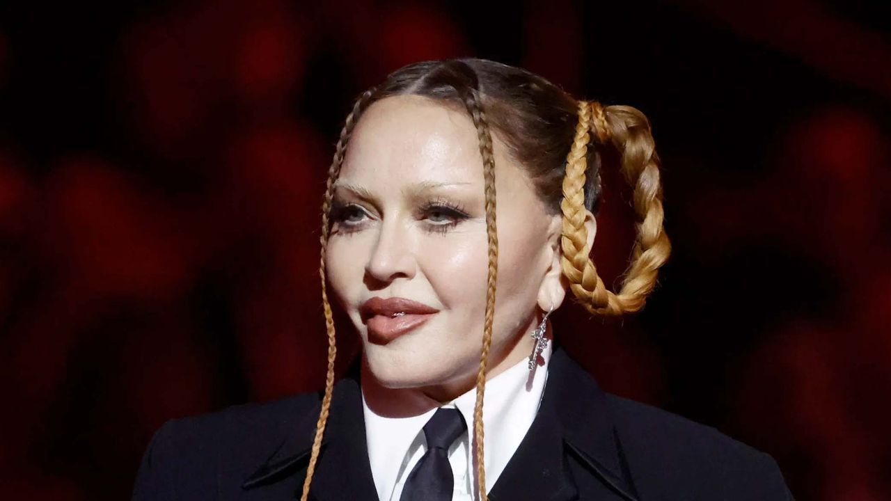 Ünlü şarkıcı Madonna'dan AHBAP'a bağış çağrısı