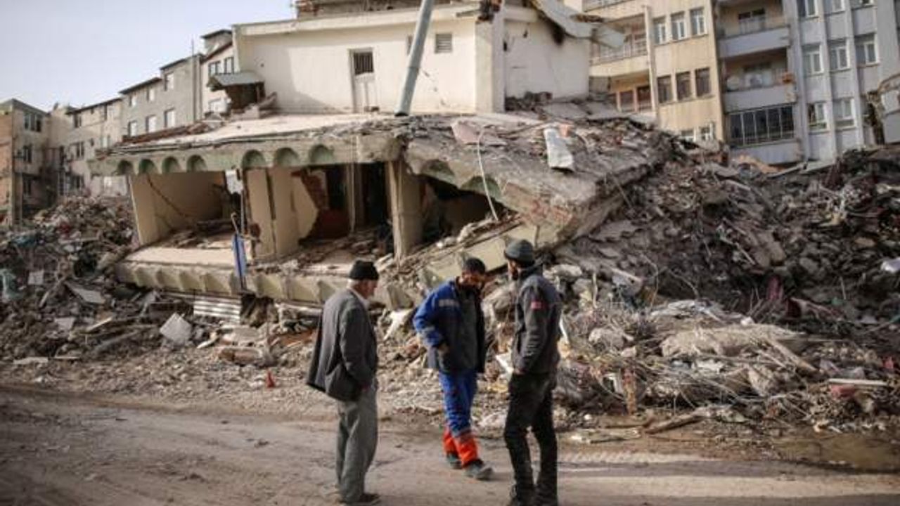 Kahramanmaraş depremlerinde ölü sayisi 45 bini geçti