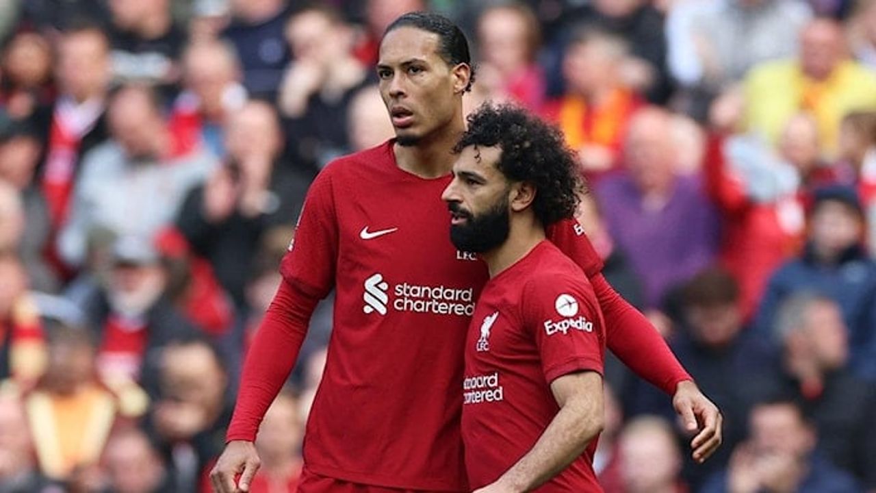 Liverpool, Nottingham’ı Jota ve Salah’la devirdi