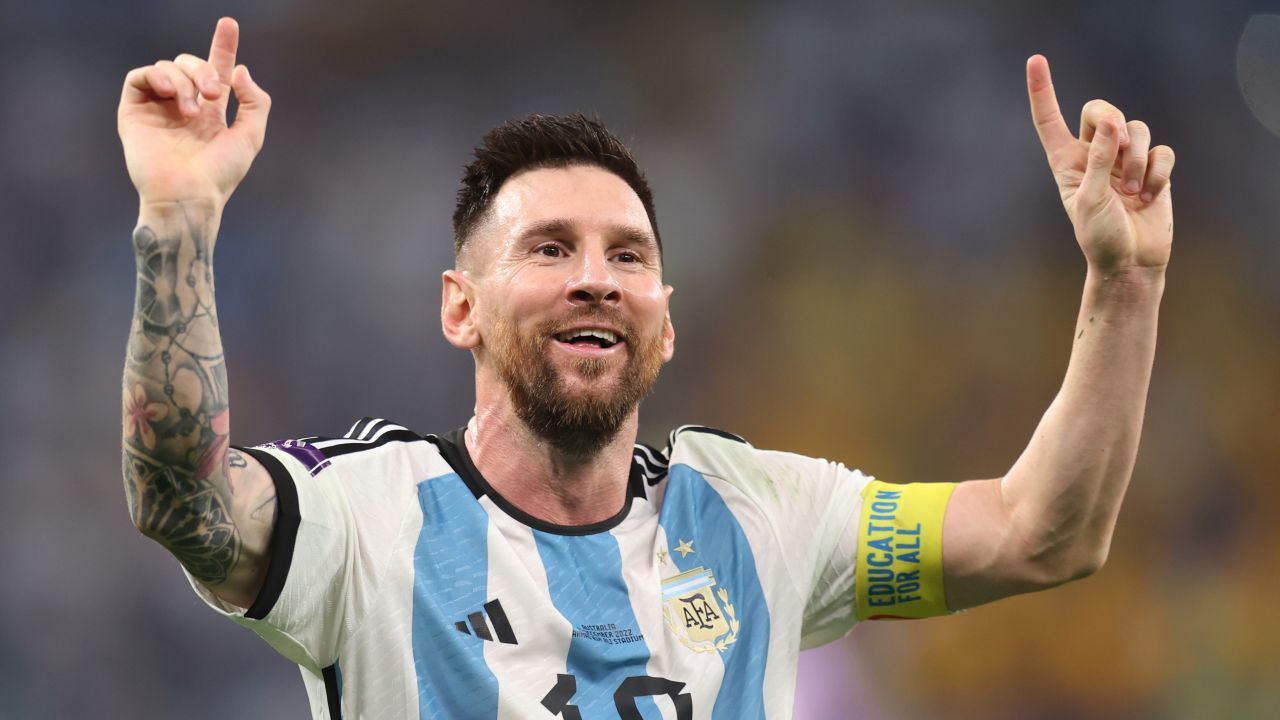 Futbol tarihinin en yüksek teklifi Messi'ye yapıldı