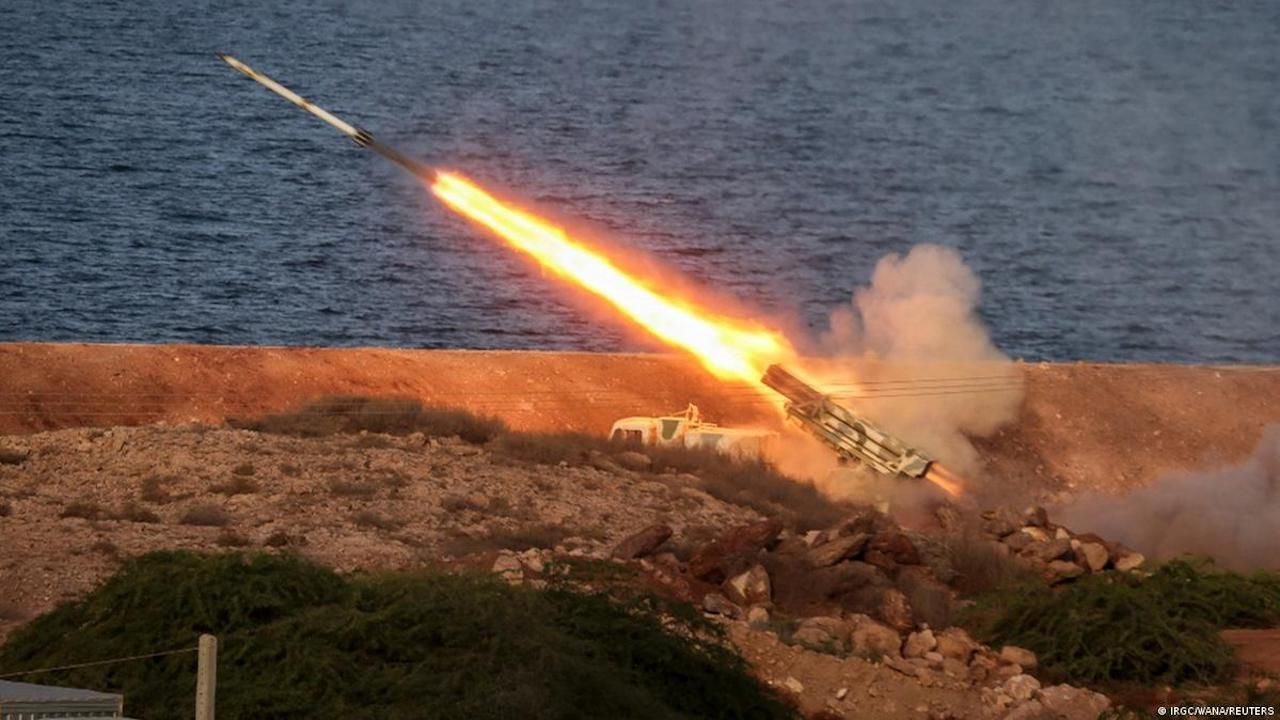 Avustralya 'Çin tehdidine karşı' uzun menzilli füzeler alacak