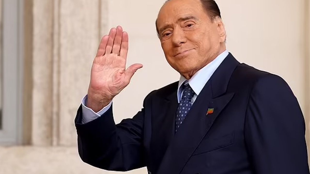 Yoğun bakımda tedavi gören Berlusconi, "Başaracağım’’ dedi