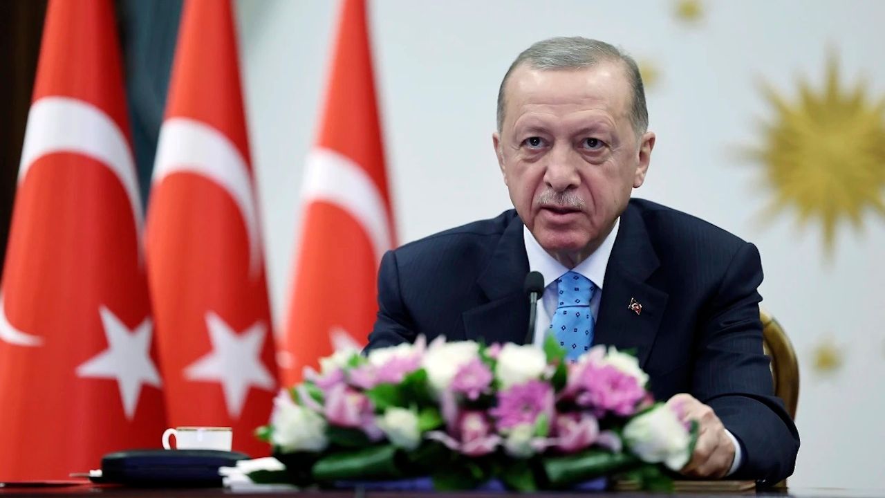 Türkiye manşetlerden düşmüyor... BBC'den dikkat çeken Erdoğan yorumu