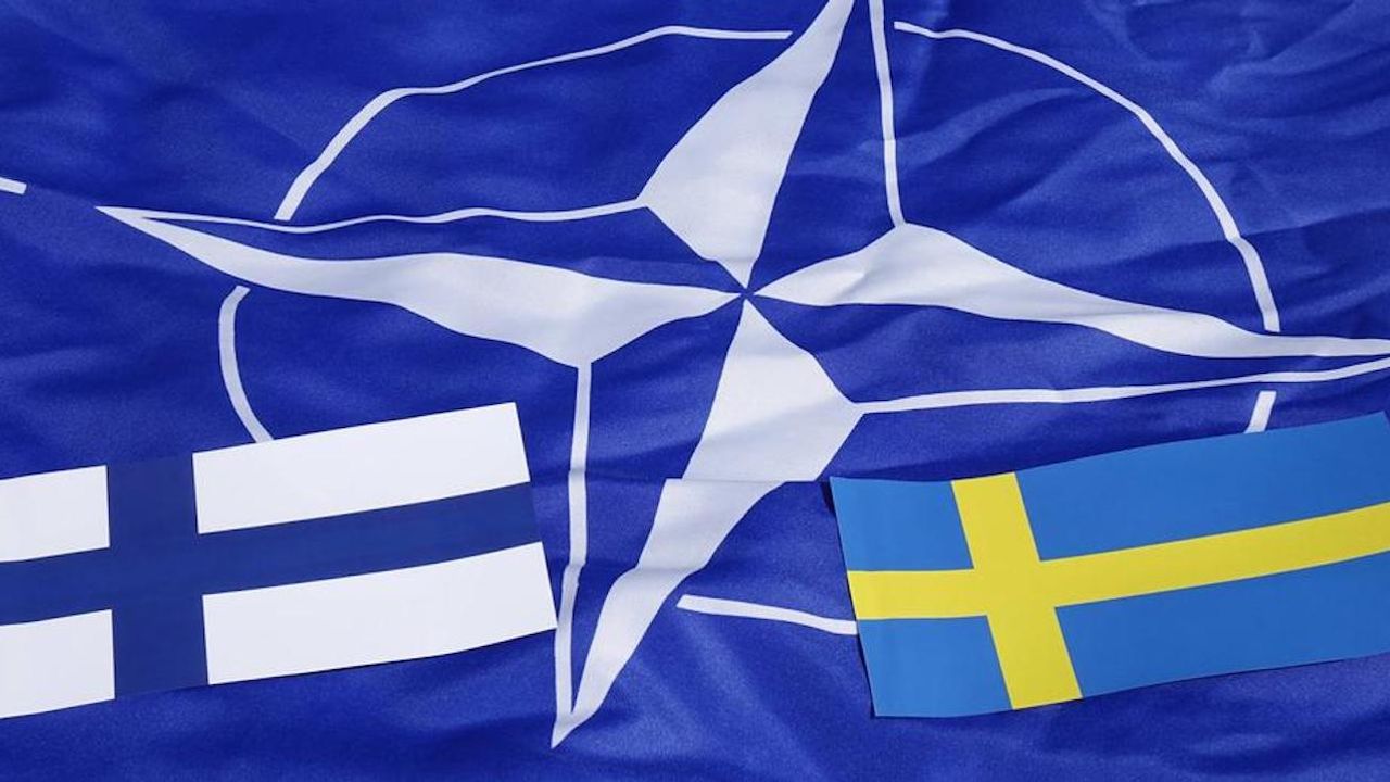 İsveç üye olmadan topraklarını NATO'ya açıyor