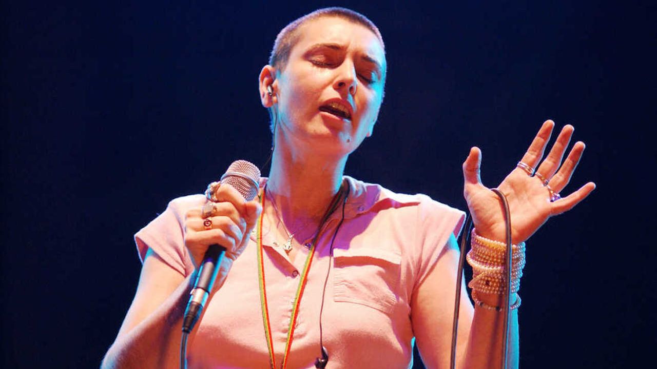 56 yaşında hayatını kaybeden İrlandalı şarkıcı Sinéad O’Connor'ın hikayesi