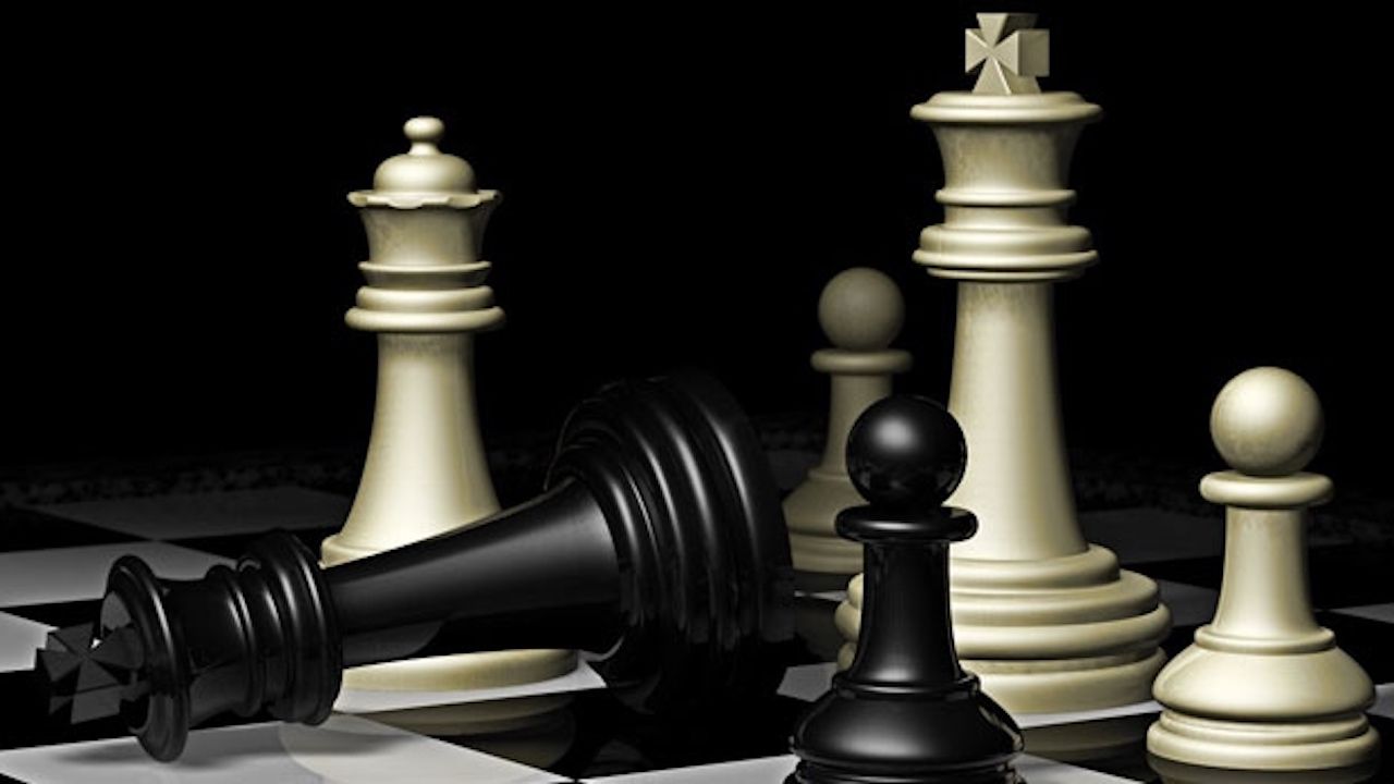 Uluslararası Satranç Federasyonu, kadın turnuvalarında trans kadınların yarışmasını geçici olarak yasakladı