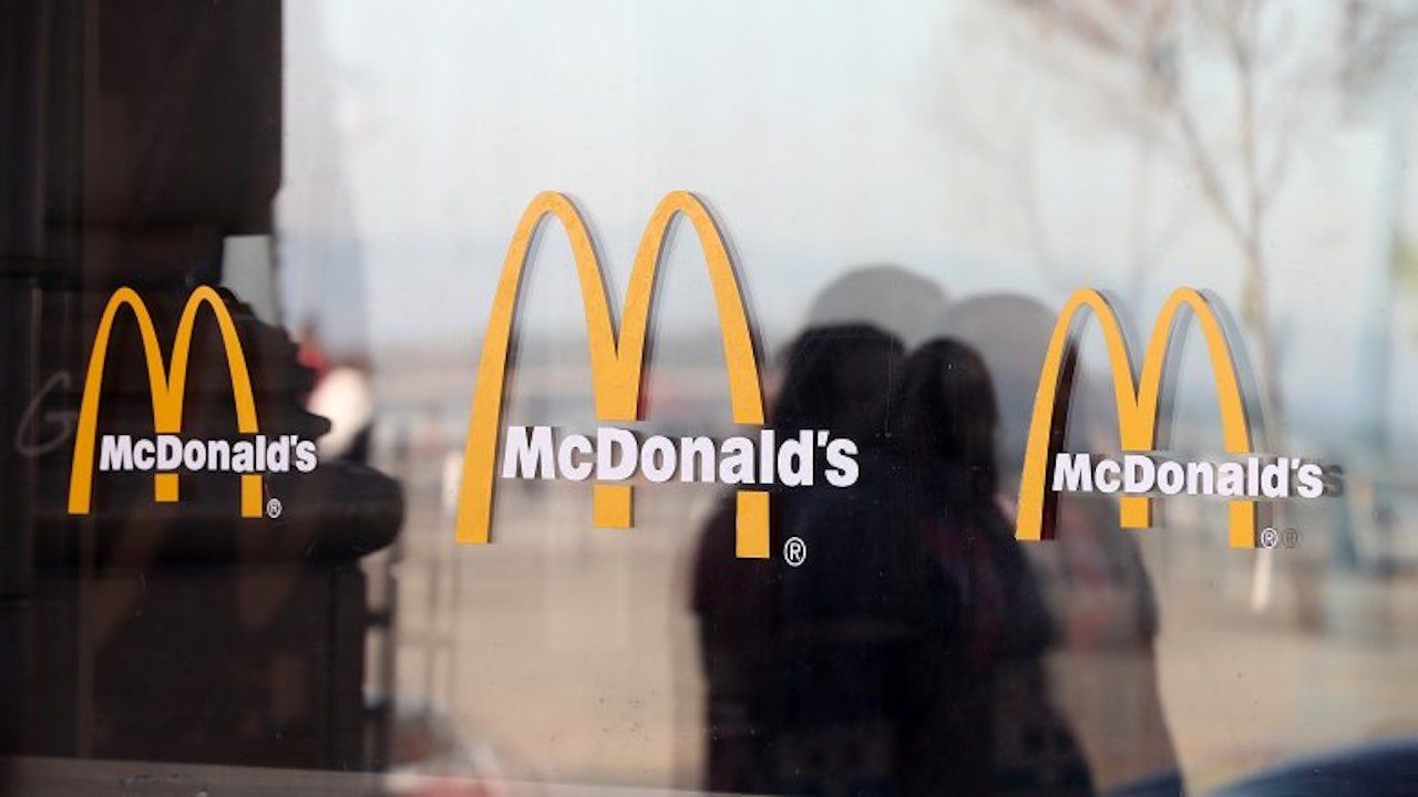 McDonald’s, ABD ve Kanada'da 30 yıl sonra ilk kez franchise bedelini artırdı