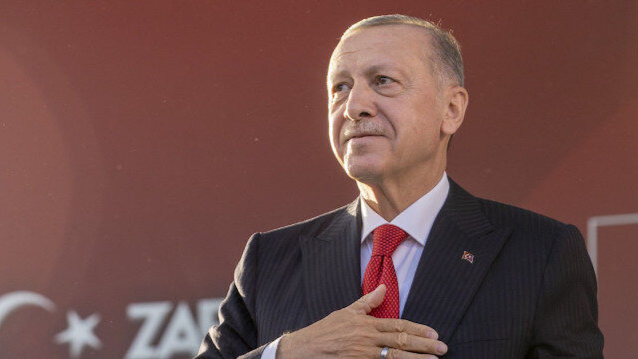 Cumhurbaşkanı Erdoğan'dan vatandaşlara çağrı: Yer gök bayrak olsun!