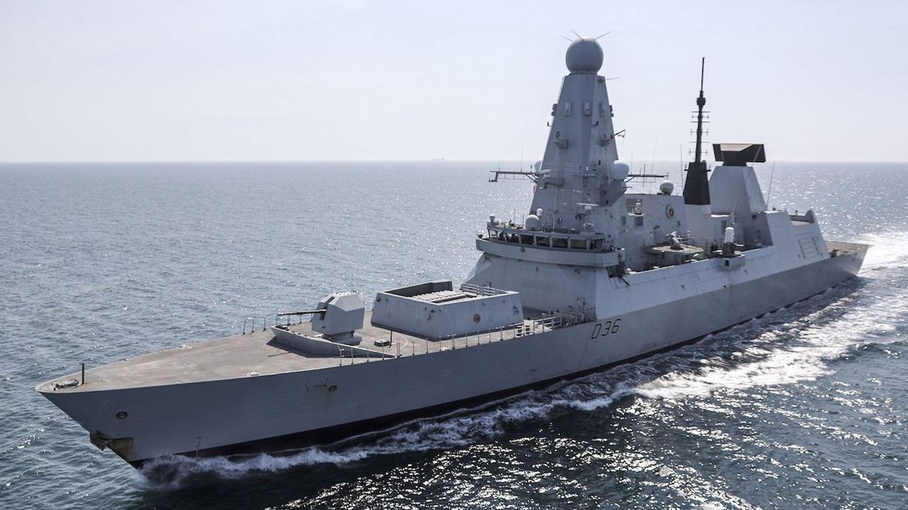 İngiltere, İsrail'e destek için Kraliyet Donanması'ndan iki savaş gemi gönderiyor