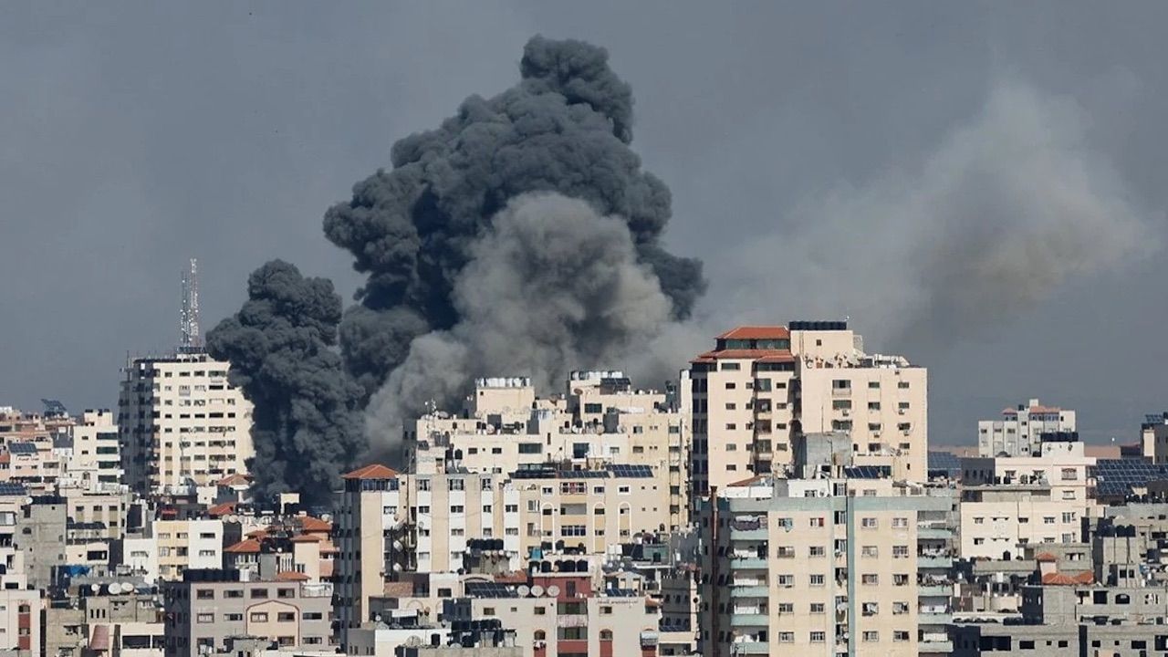 Sağlık Bakanlığı: Gazze'de can kaybı 4 bin 137'ye yükseldi