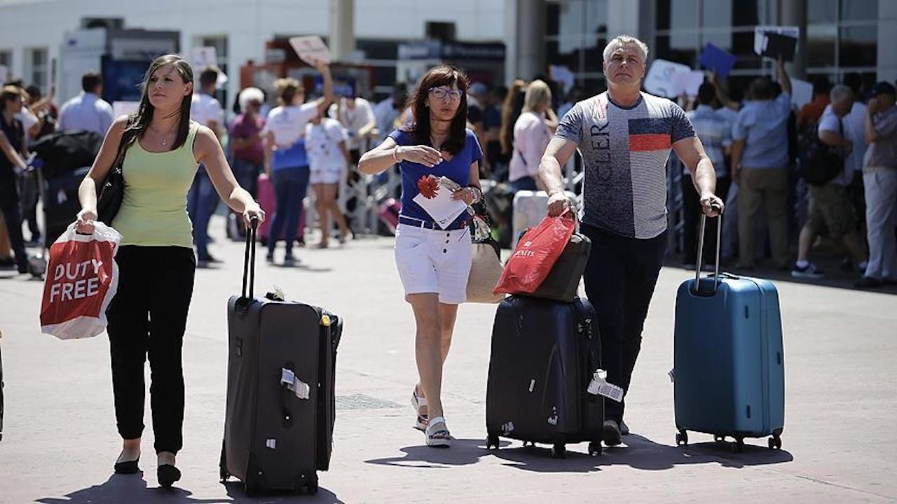 Turizm: Ruslar Türkiye'ye ziyaretlerde ilk sırayı aldı