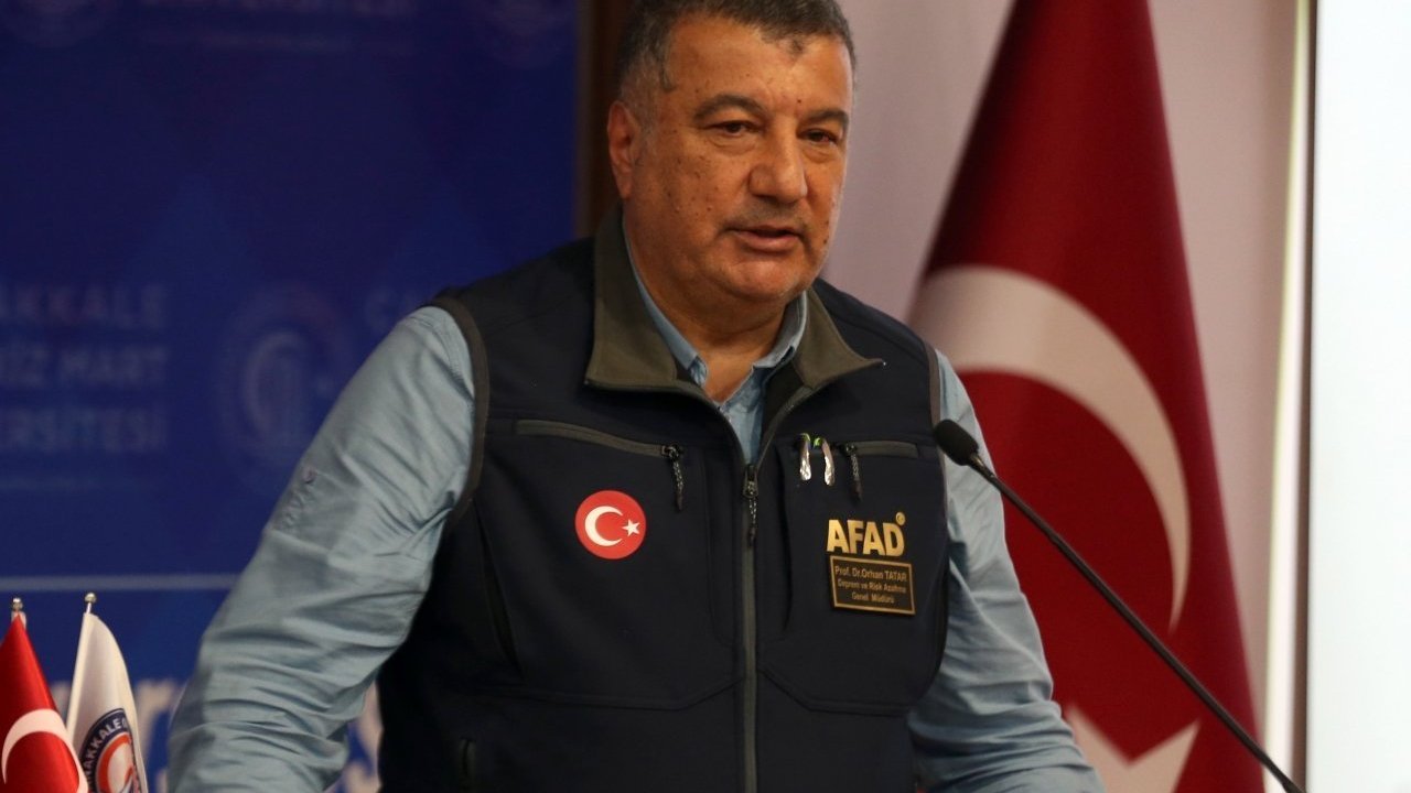 "Çanakkale'nin Deprem Tehlikesi ve Depreme Dirençli Okullar Çalıştayı" yapıldı