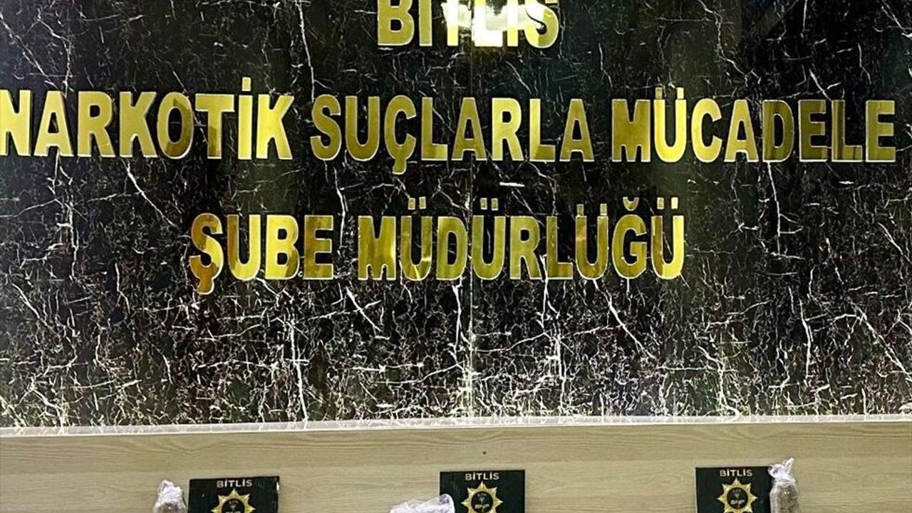 Bitlis'te uyuşturucu operasyonunda 8 şüpheli tutuklandı