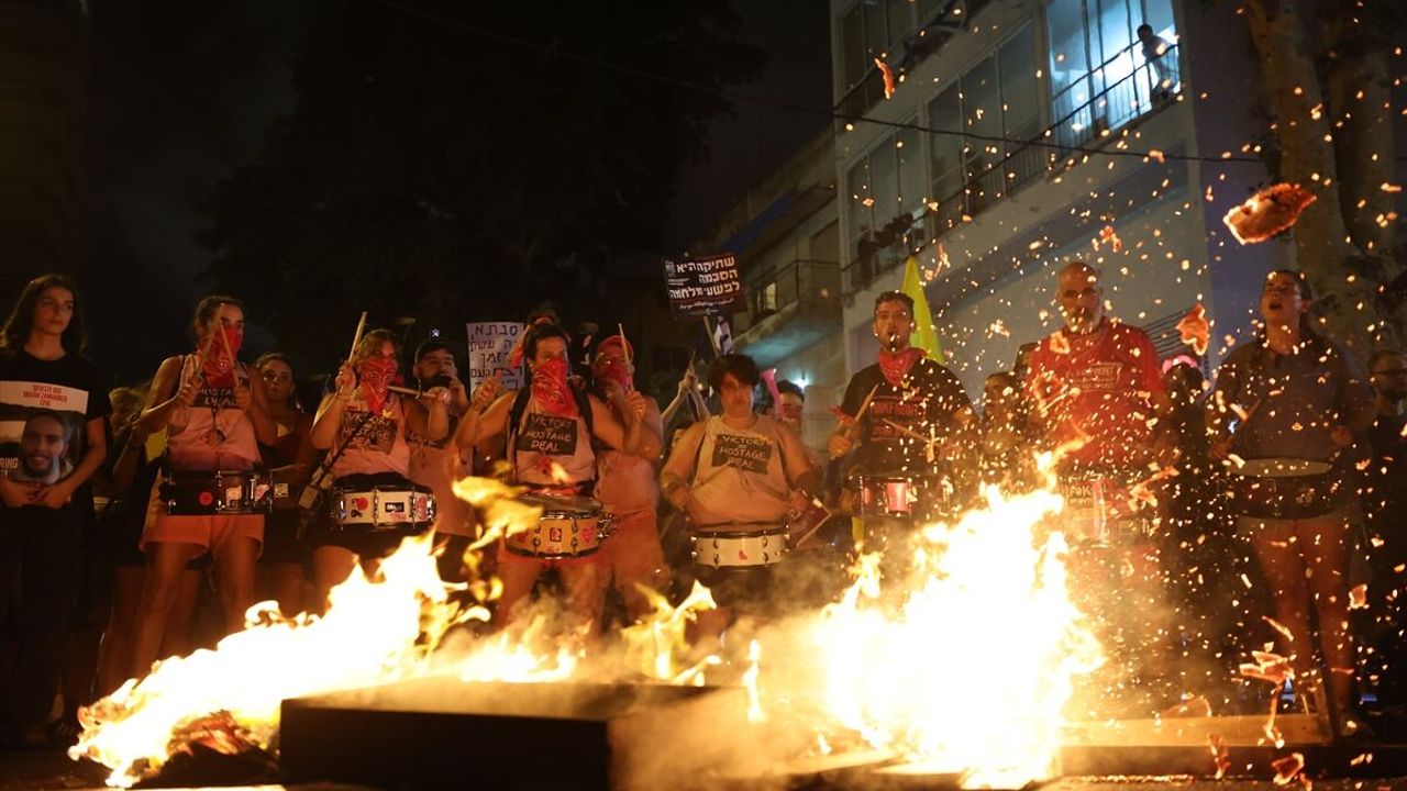 UPDATE - Thousands of Israelis stage general strike to demand Gaza swap deal, end war