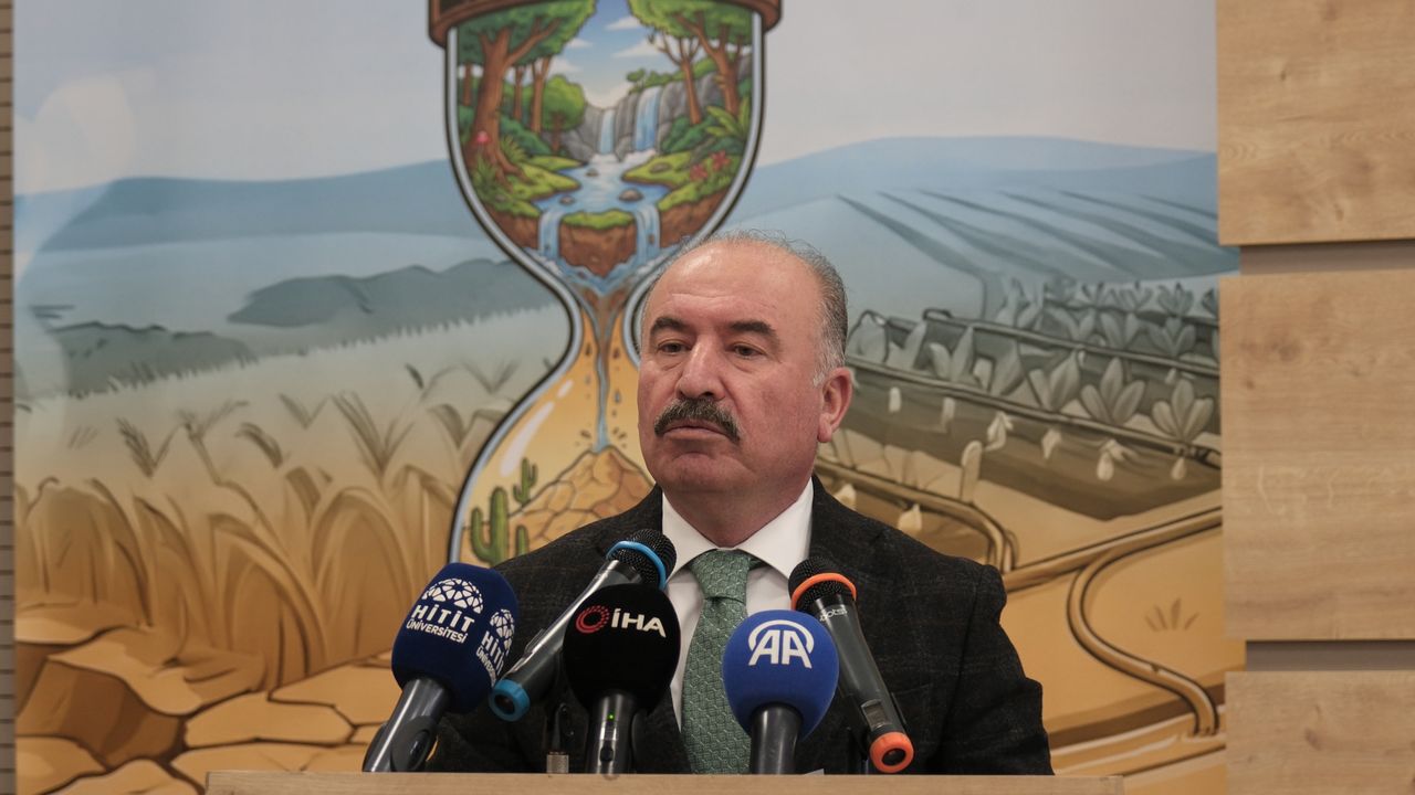 Çorum'da 'İklim Değişikliği Perspektifinden Su ve Kuraklık Çalıştayı' yapıldı