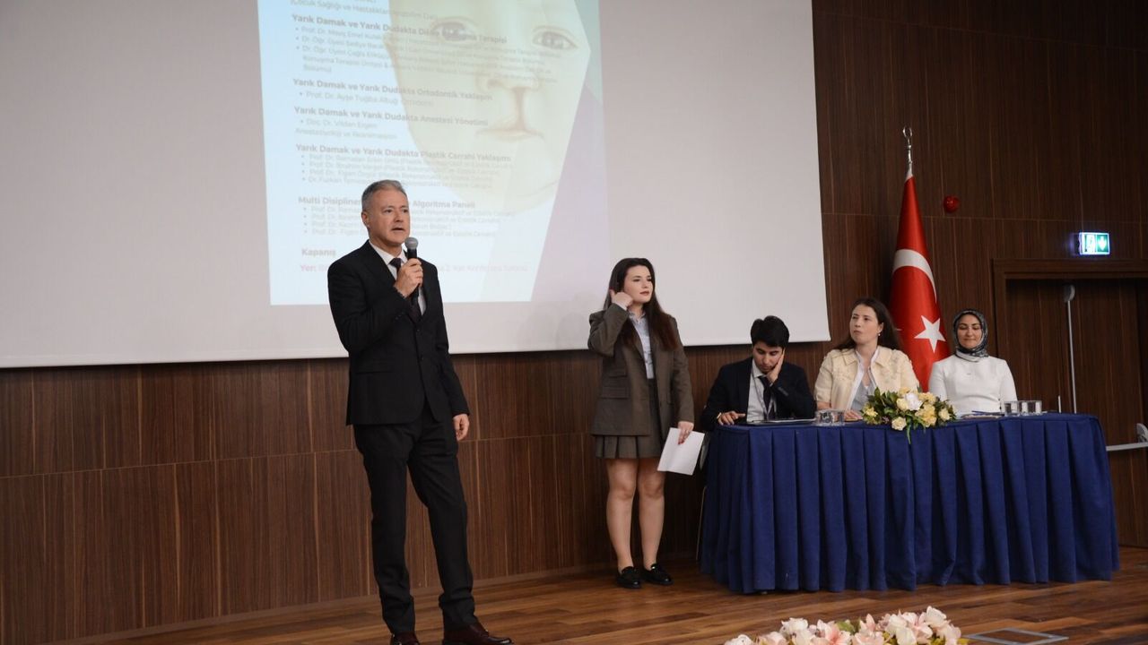Bilkent Şehir Hastanesinde 'Yarık Dudak ve Damak Merkezi Çalıştayı' düzenlendi