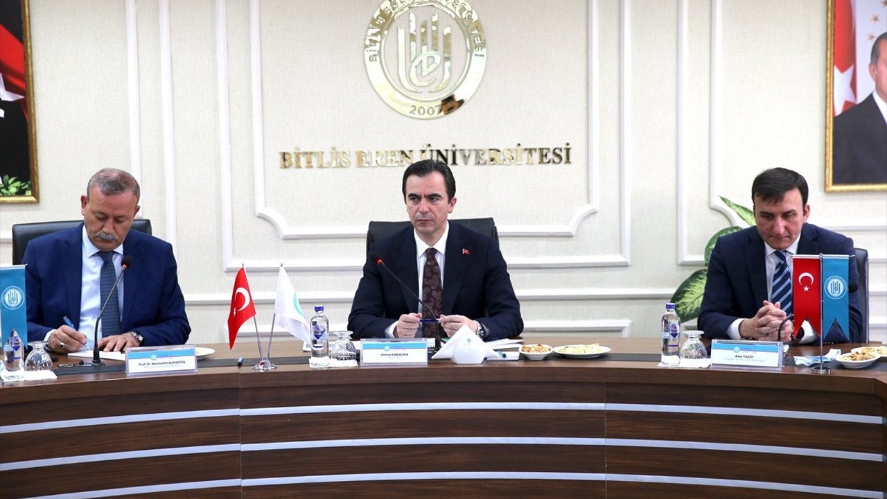 'Bitlis OSB Meslek Yüksekokulu Eğitim, Test ve Üretim Merkezi Çalıştayı' başladı