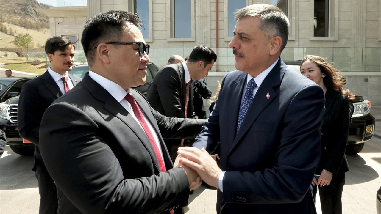 İçişleri Bakanı Çiftçi, Moğolistan Başbakan Yardımcısı Nomtoibayar ile görüştü