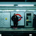 Londra metrosunda telefon çekme sorunu ne zaman bitecek?