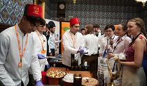 İngiltere Parlamentosu’nda Türk lezzetleri: Baklava ve Türk çayı, kültürler arasında köprü oldu