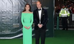Kate Middleton kiralık elbiseyle davette