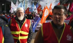 Fransa'da emeklilik reformu protestosuna rekor katılım
