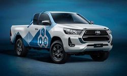 Toyota, hidrojen yakıt hücreli Hilux prototipini gösterdi!