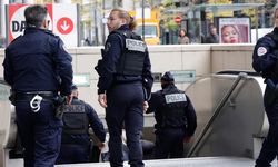 Paris'te banliyö treninde 'tekbir getiren' bir kadın polis tarafından vuruldu