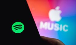 Apple, Spotify'ın şikayetiyle başlatılan soruşturmada AB tarafından 1,8 milyar euroluk cezaya çarptırıldı