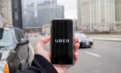 Uber Avustralya'da taksicilere 'dev tazminat' ödeyecek