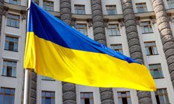 AB Ukrayna'ya 5 milyar euroluk askeri yardım yapacak