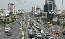 İstanbul'da bayram öncesi trafik yoğunluğu yaşanıyor (4)