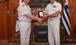 Donanma Komutanı Koramiral Yıldız, Yunanistan Donanma Komutanlığı heyetiyle görüştü